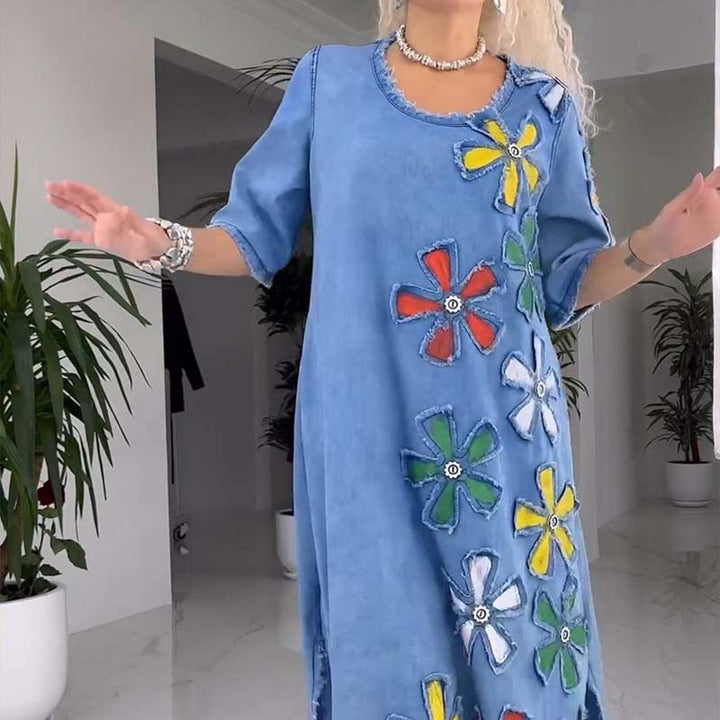 Kalena - Casual jurk met ronde halslijn en bloemenprint