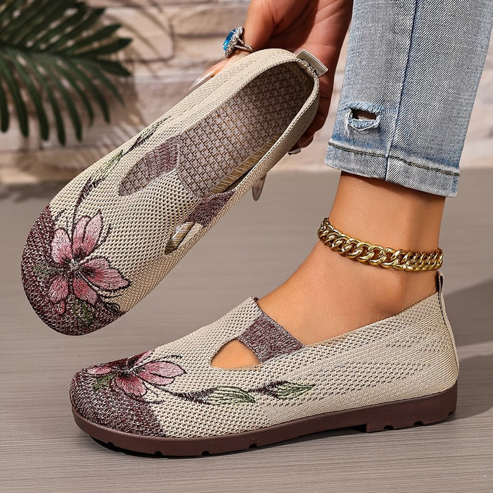 Arixa - Ademend Comfortabele Schoenen met Geborduurde Bloem