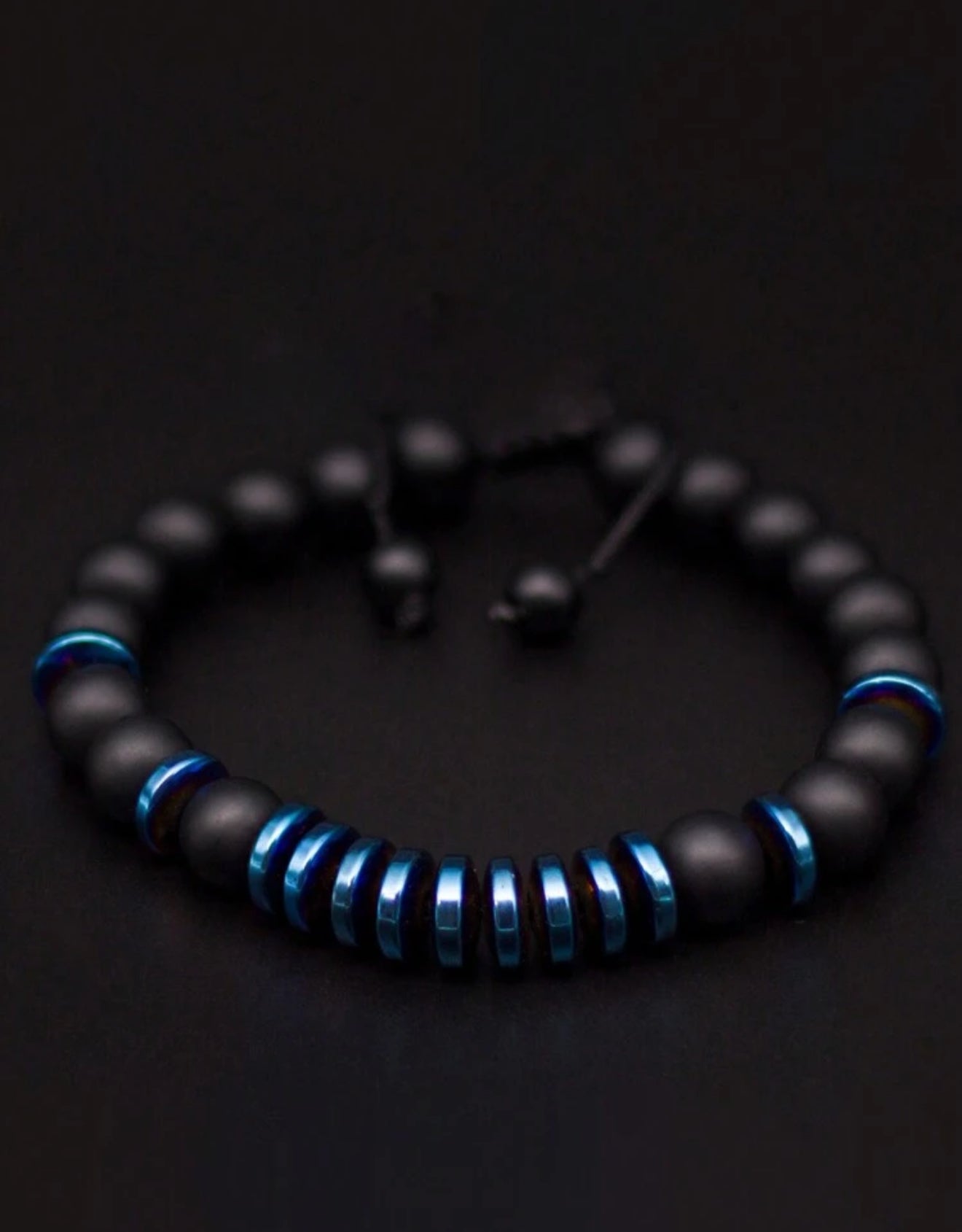 Pulsera  Single stone Ónix Mate y hematita azul ajustable