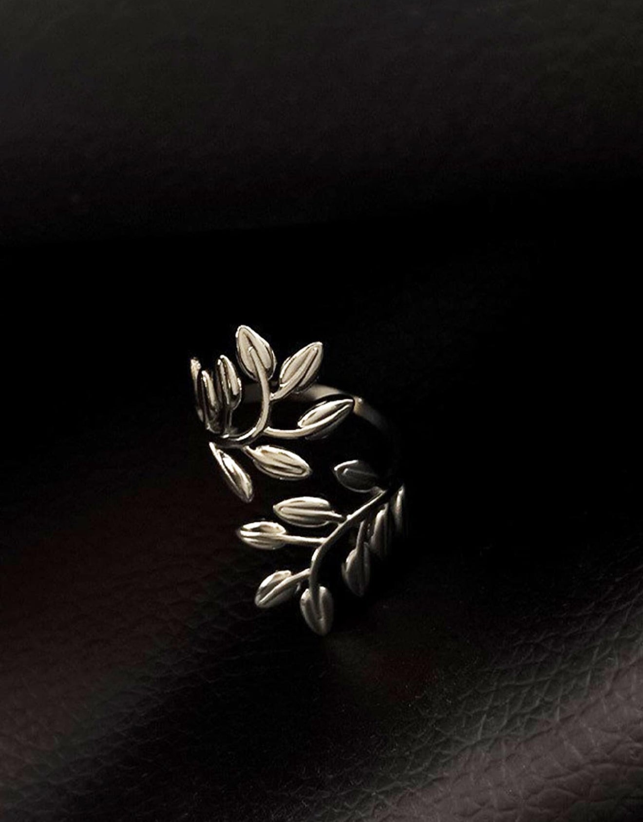Ring Leaves - Draag de elegantie van de natuur elke dag om je vinger