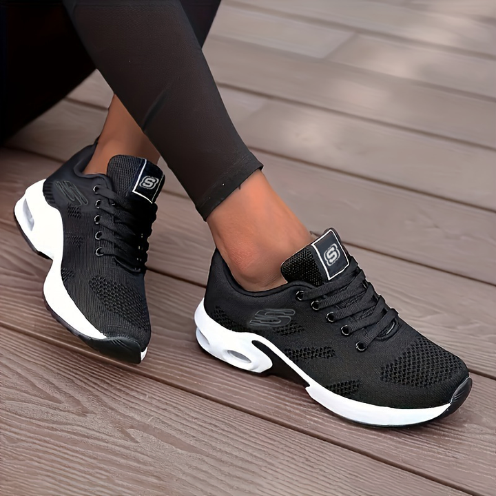 Schoen Nine - Moderne merkuitstraling met sportief en stijlvol design