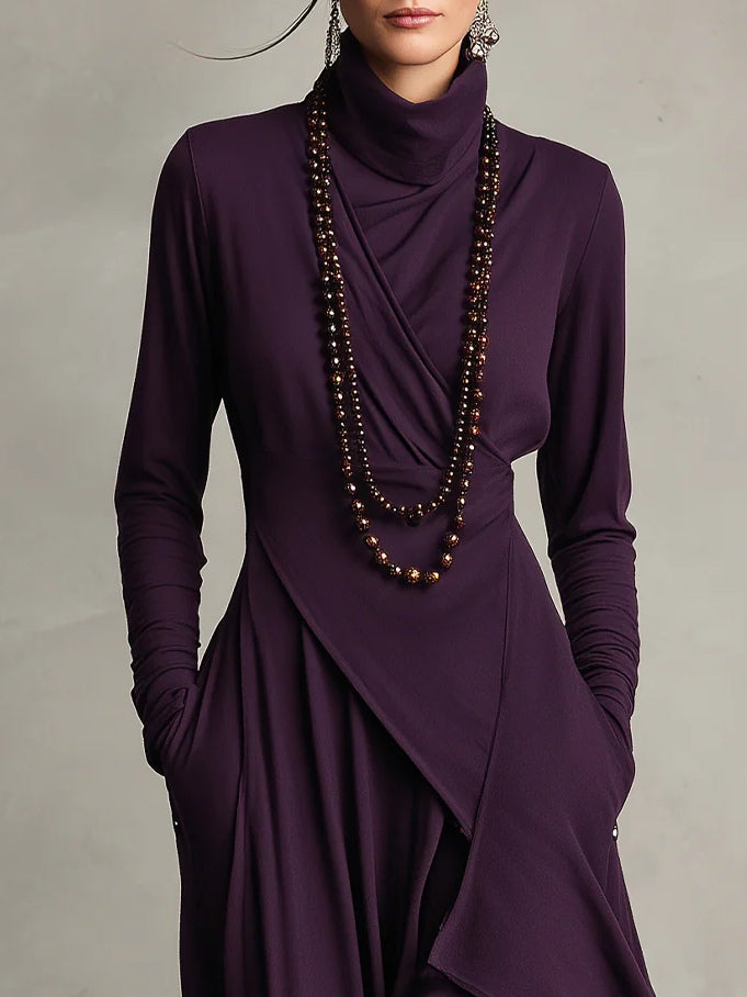 Vesalyn | Asymmetrische Maxi Jurk met Hoge Col