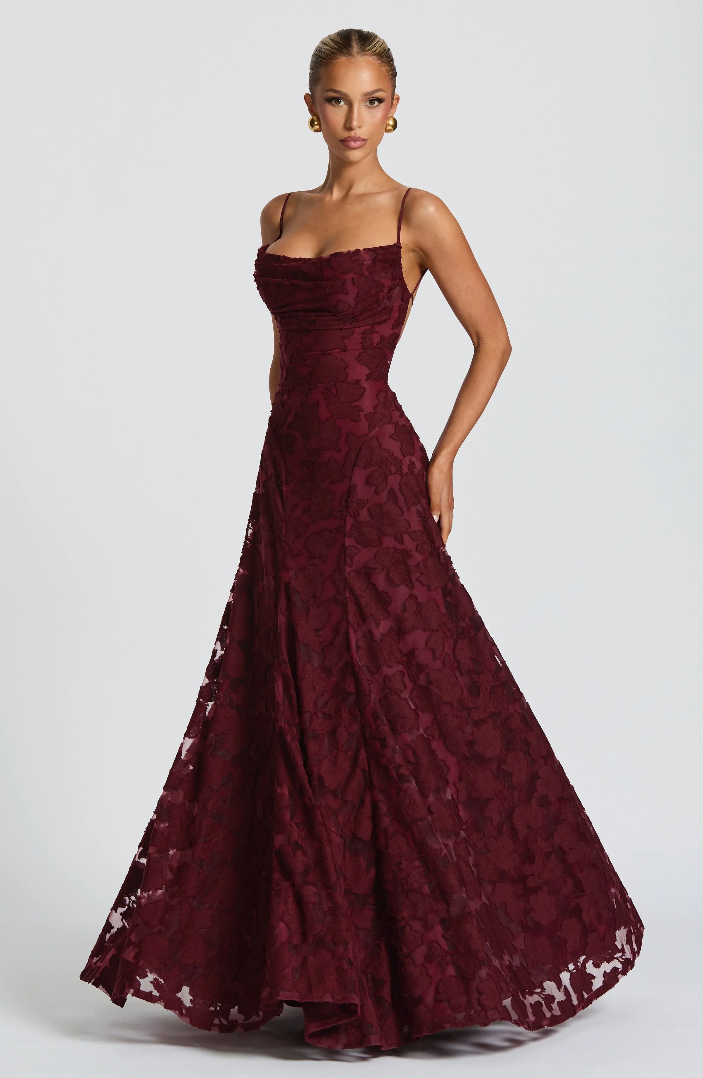 Liorne | Elegante Maxi Jurk Met Open Rug