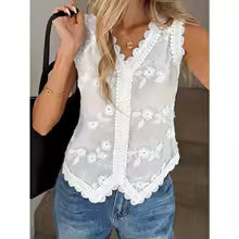 Blouse Angelique - Romantisch borduurdesign voor tijdloze elegantie